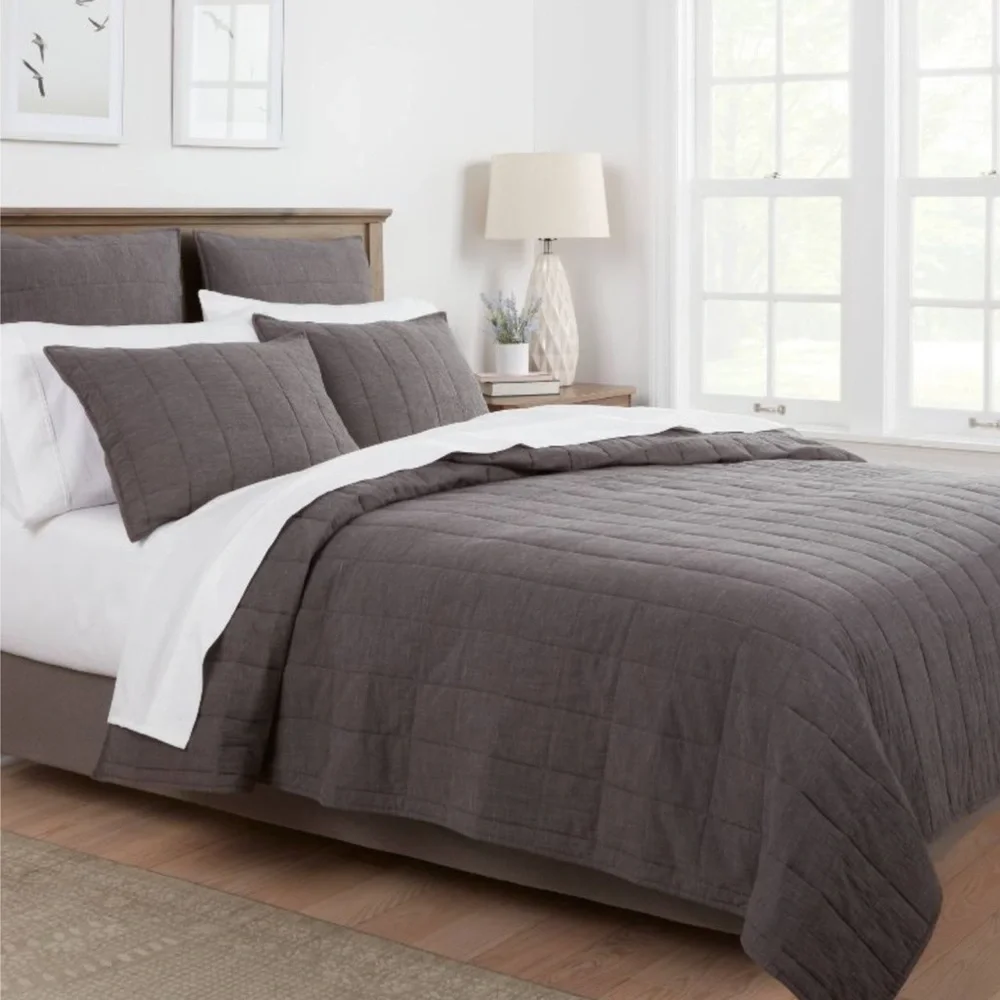 Full/Queen Space Dyed Cotton Linen Quilt Dark Gray - Threshold